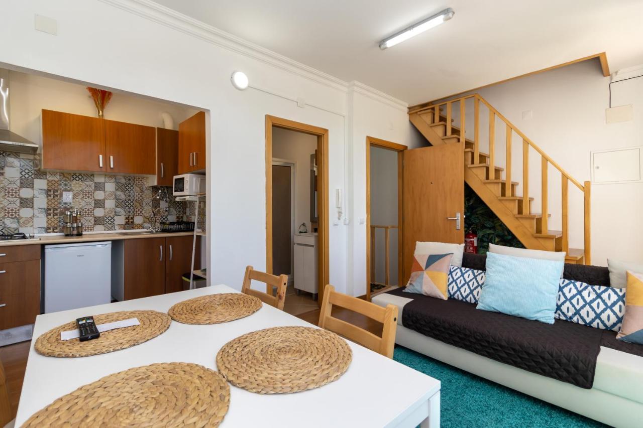Stay In Todi - Alojamento Local セトゥーバル エクステリア 写真